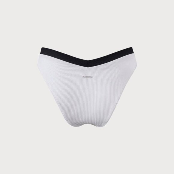 BERLOOK White Contrast Trim Triangle Bikini Top AND BOTTOM 55 - Picture 10 of 13